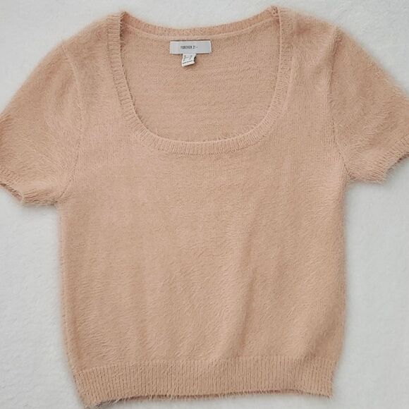 Forever 21 Fuzzy Square Neckline Short Sleeve Pink Blush Sweater 1X - Picture 1 of 16